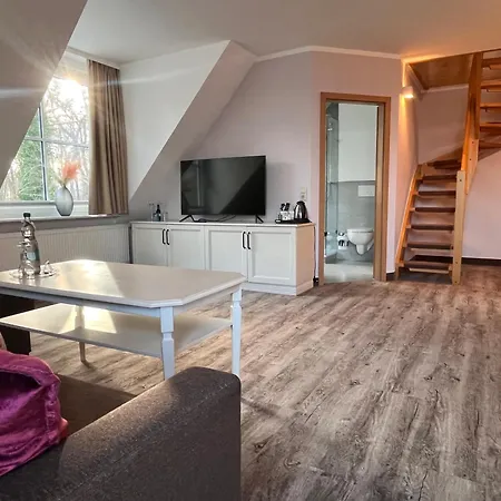Wilhelmshöhe 4*