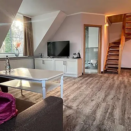 Wilhelmshoehe 4* Rostock