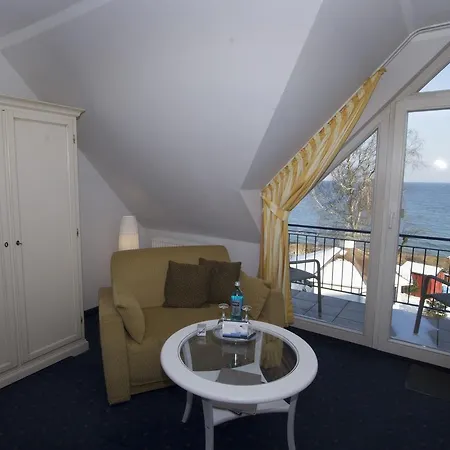 Hotel Wilhelmshoehe 4*